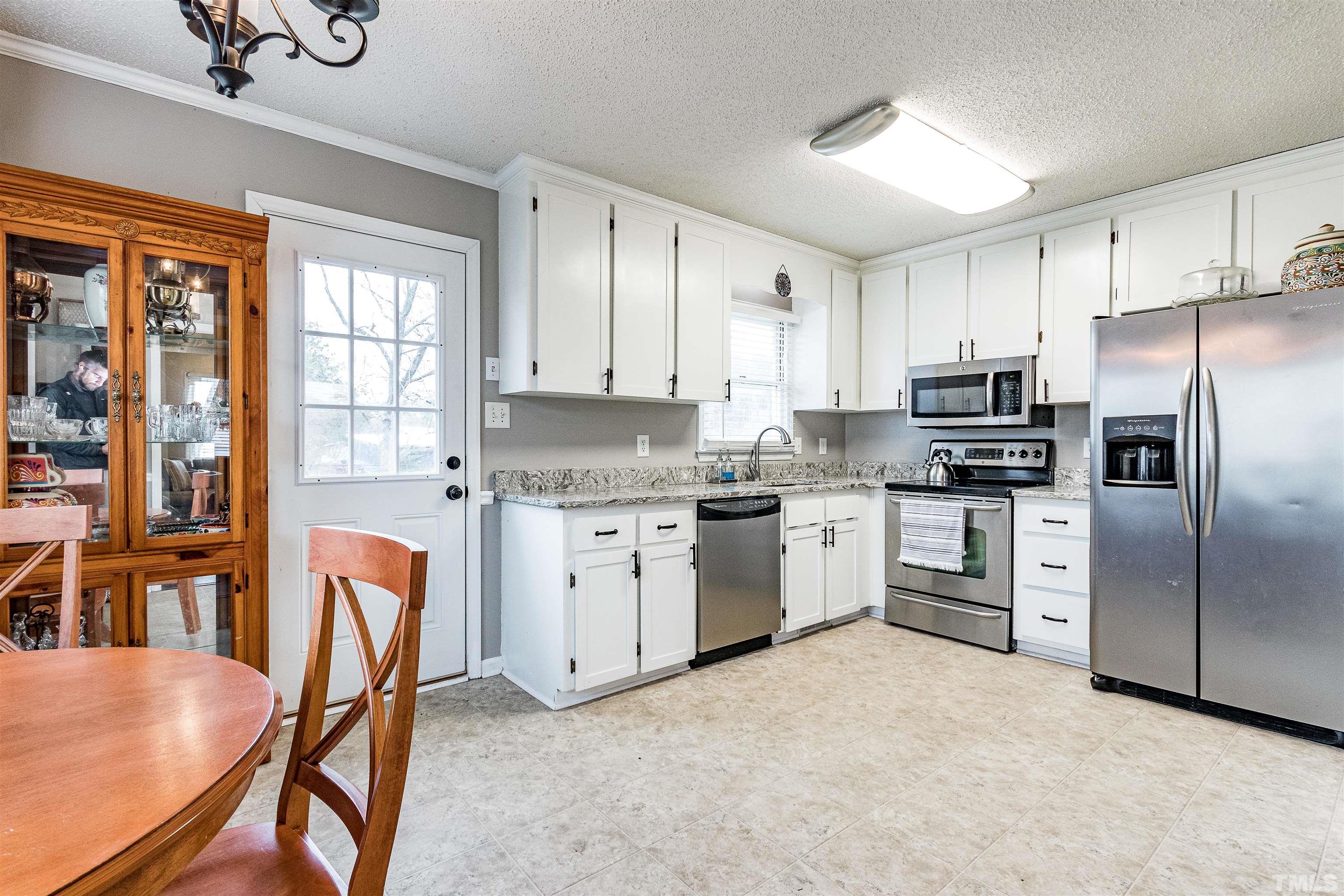 4467 South Shiloh Road Garner, NC 27529 - Photo 17 of 30 Gallery Image 17