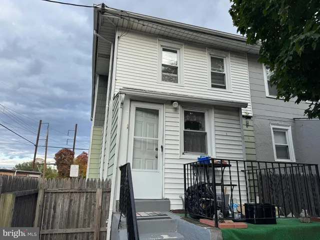 $2,000 | 410 Laurel Road, Lansdowne, PA 19050