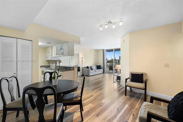 $3,550 | 275 Northeast 18th Street, Unit 710, Miami, FL 33132