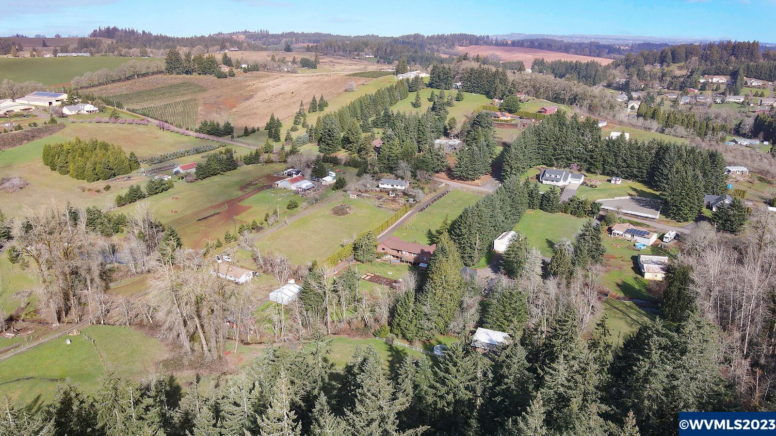 2696 Nehalem Street South Salem, OR 97306 - Photo 11 of 16