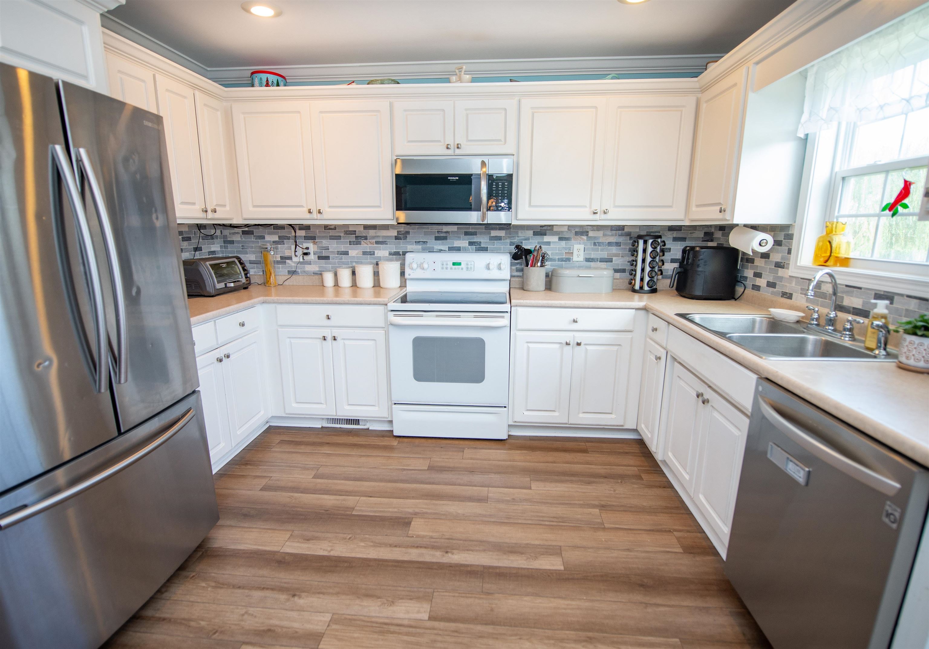 320 Candor Court Boiling Springs, SC 29316 - Photo 8 of 33 Gallery Image 8