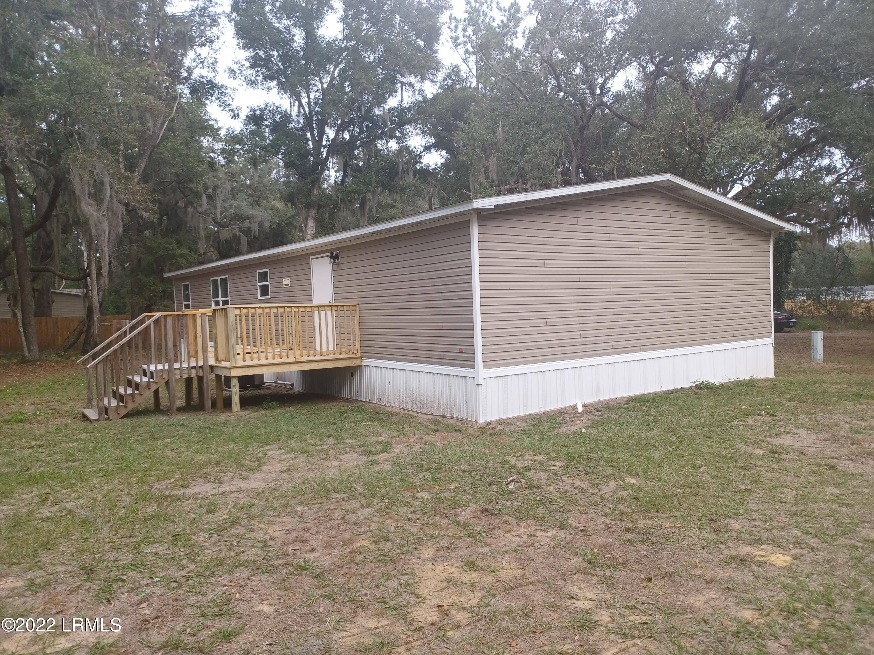 29 Ruelle Du Belle Beaufort, SC 29907 - Photo 4 of 21 20221212_143357