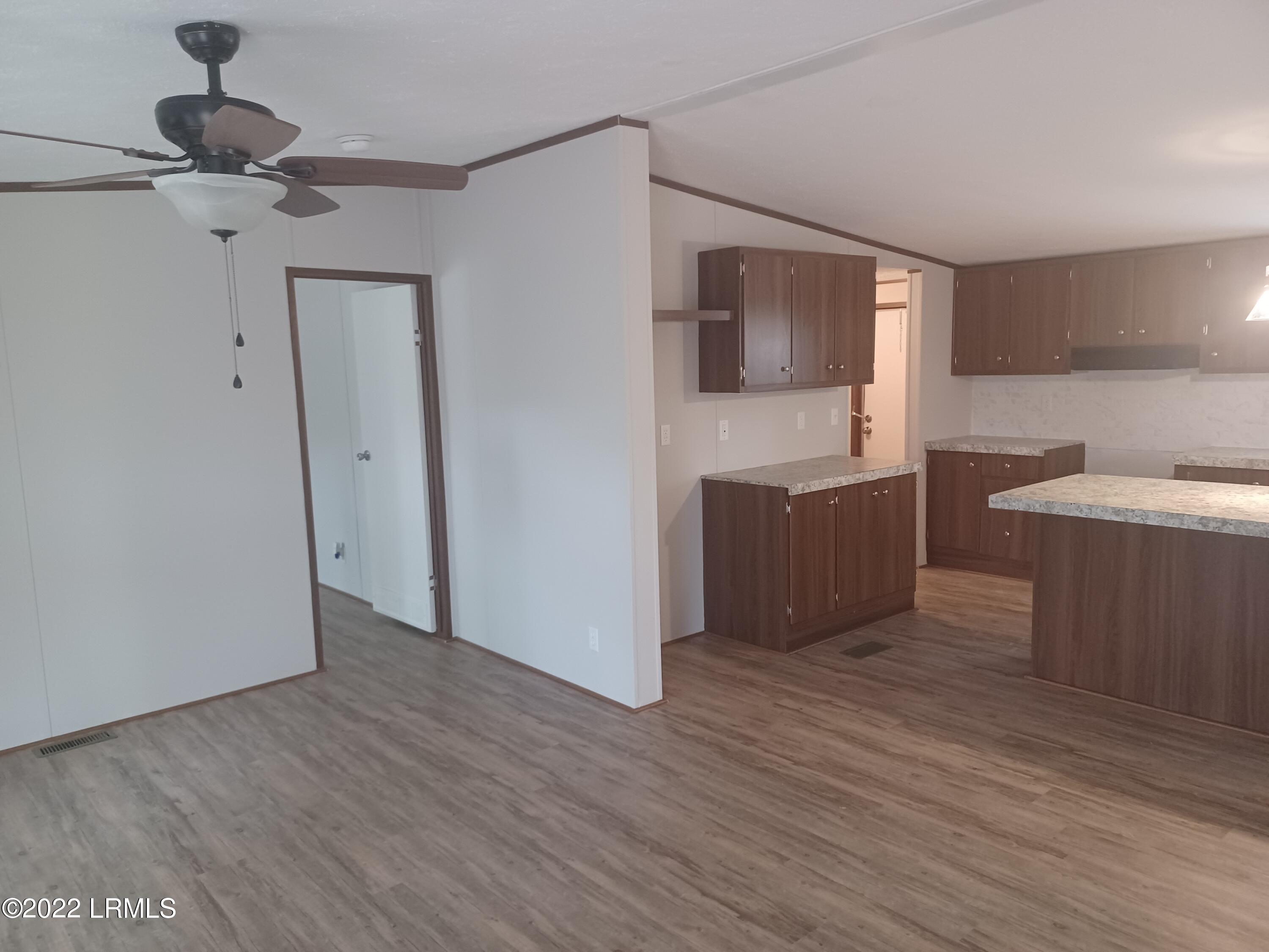 29 Ruelle Du Belle Beaufort, SC 29907 - Photo 7 of 21 20221212_143818