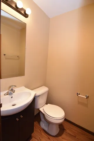 $2,300 | 121 Pheasant Trail, Carpentersville, IL 60110