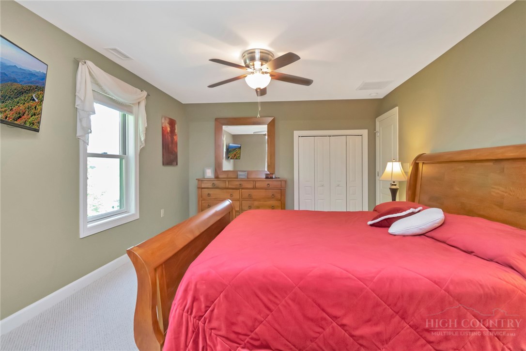 185 Raven View Boone, NC 28607 - Photo 24 of 42 Gallery Image 24