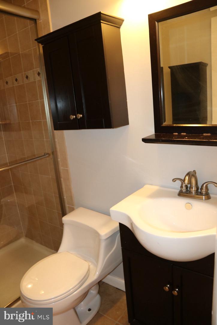 1617 Riedel Road, Unit 12 Crofton, MD 21114 - Photo 13 of 21 Primary Bathroom