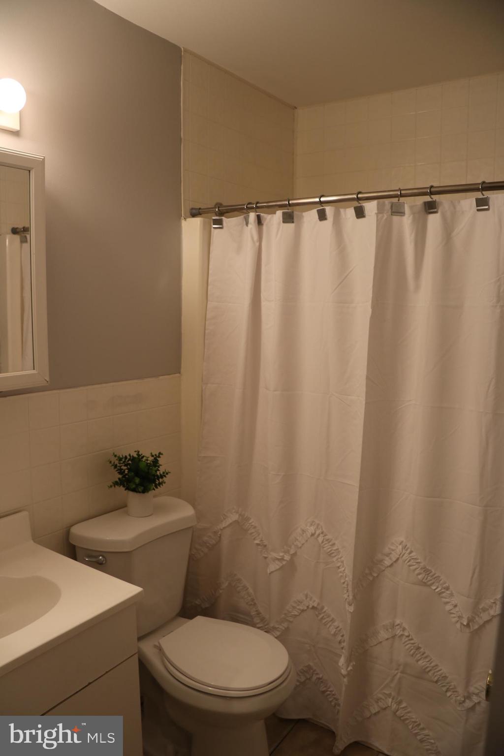 1617 Riedel Road, Unit 12 Crofton, MD 21114 - Photo 18 of 21 Hall Bathroom