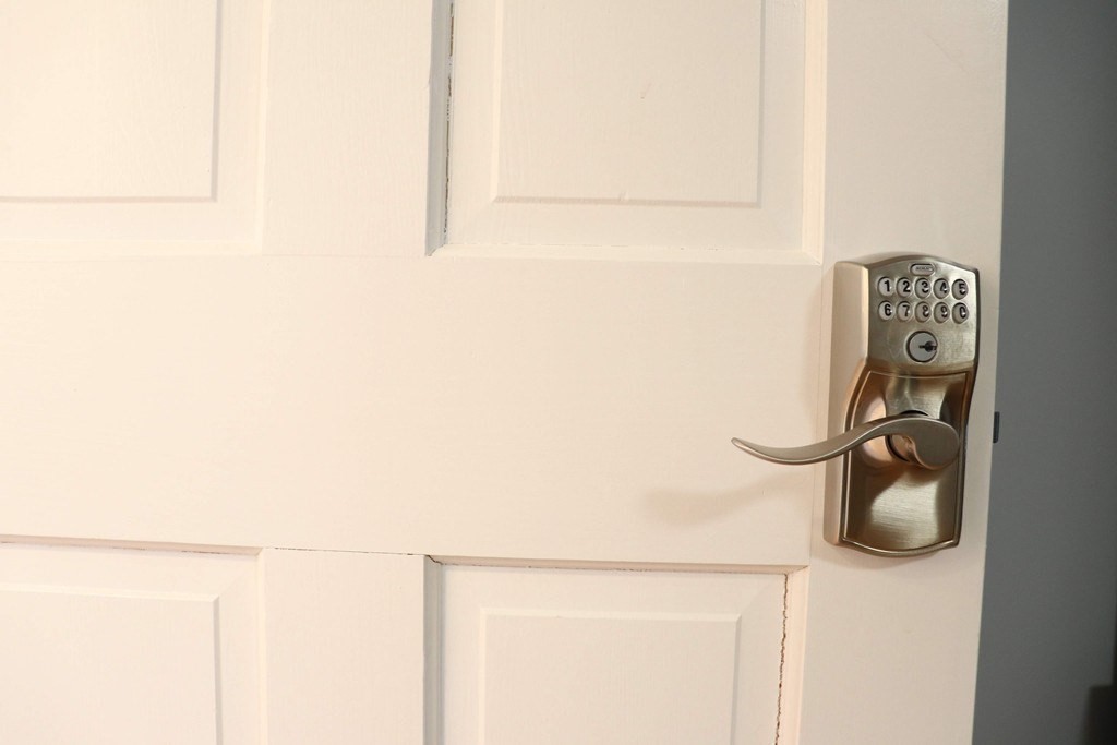 12 Regent Street, Unit 2F Cambridge, MA 02140 - Photo 13 of 29 a close view of utility room