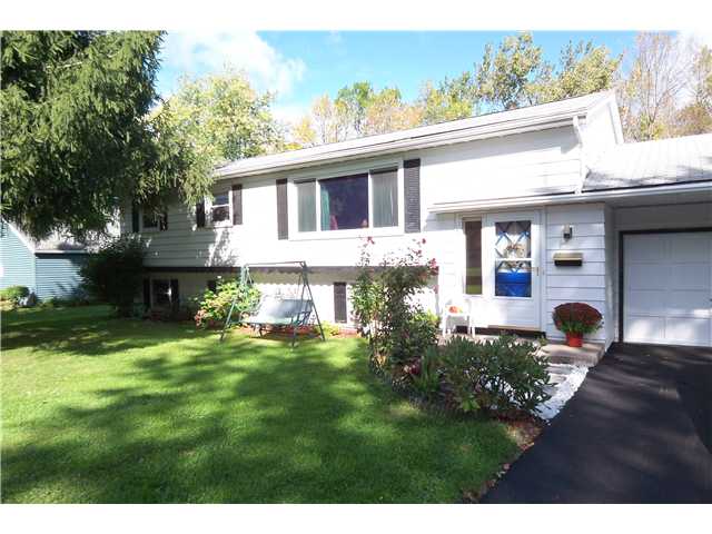 8 Ruth Ellen Way Gates, NY 14624 - Photo 1 of 1 Exterior Front Welcome to 8 Ruth Ellen Way
