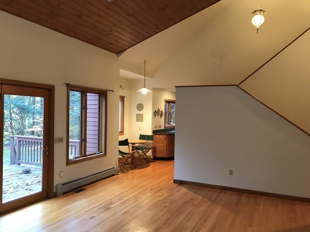 22 Bisbee Road Chesterfield, MA 01096 - Photo 3 of 18