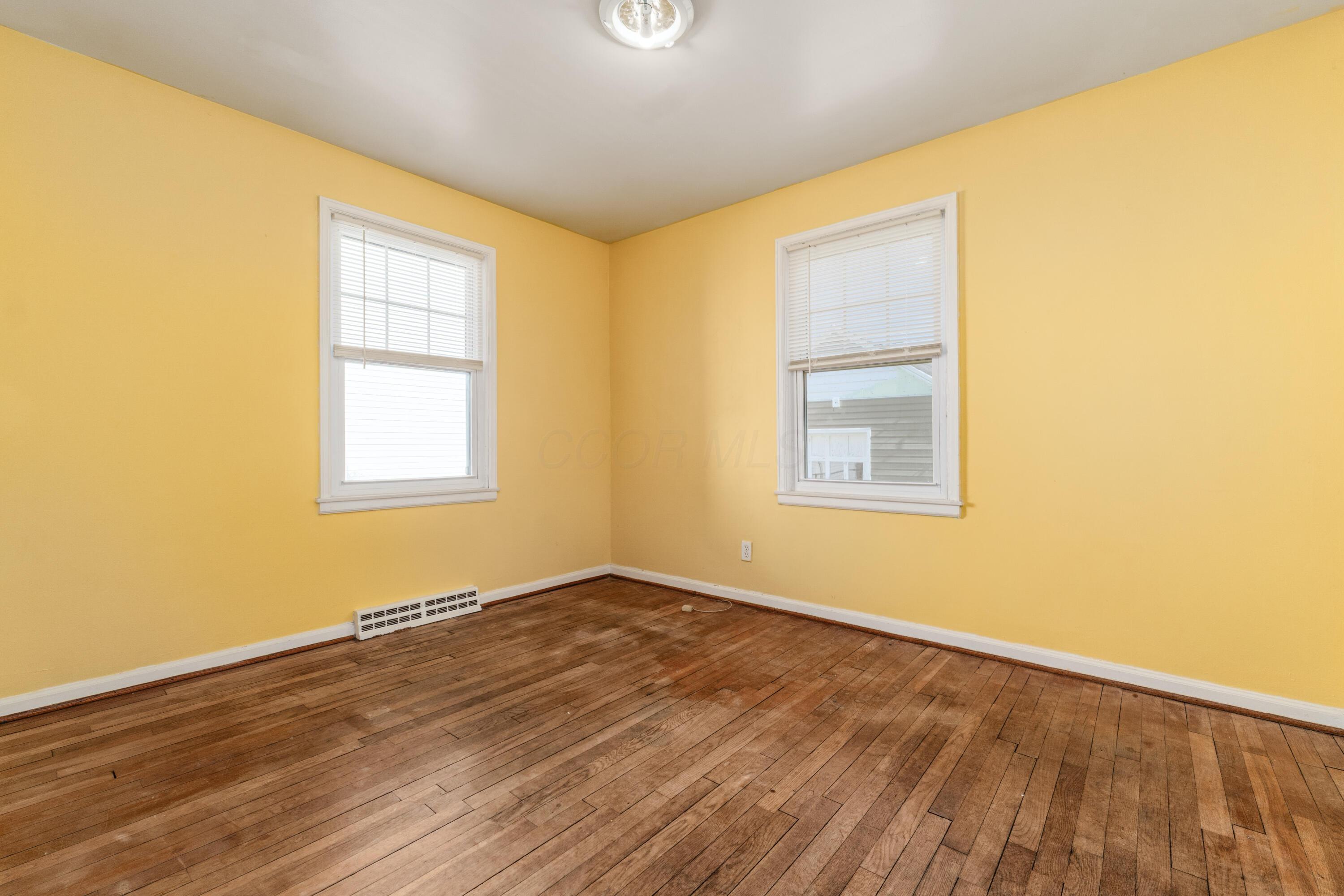 240 Stare Road Newark, OH 43055 - Photo 15 of 32 Bedroom 1