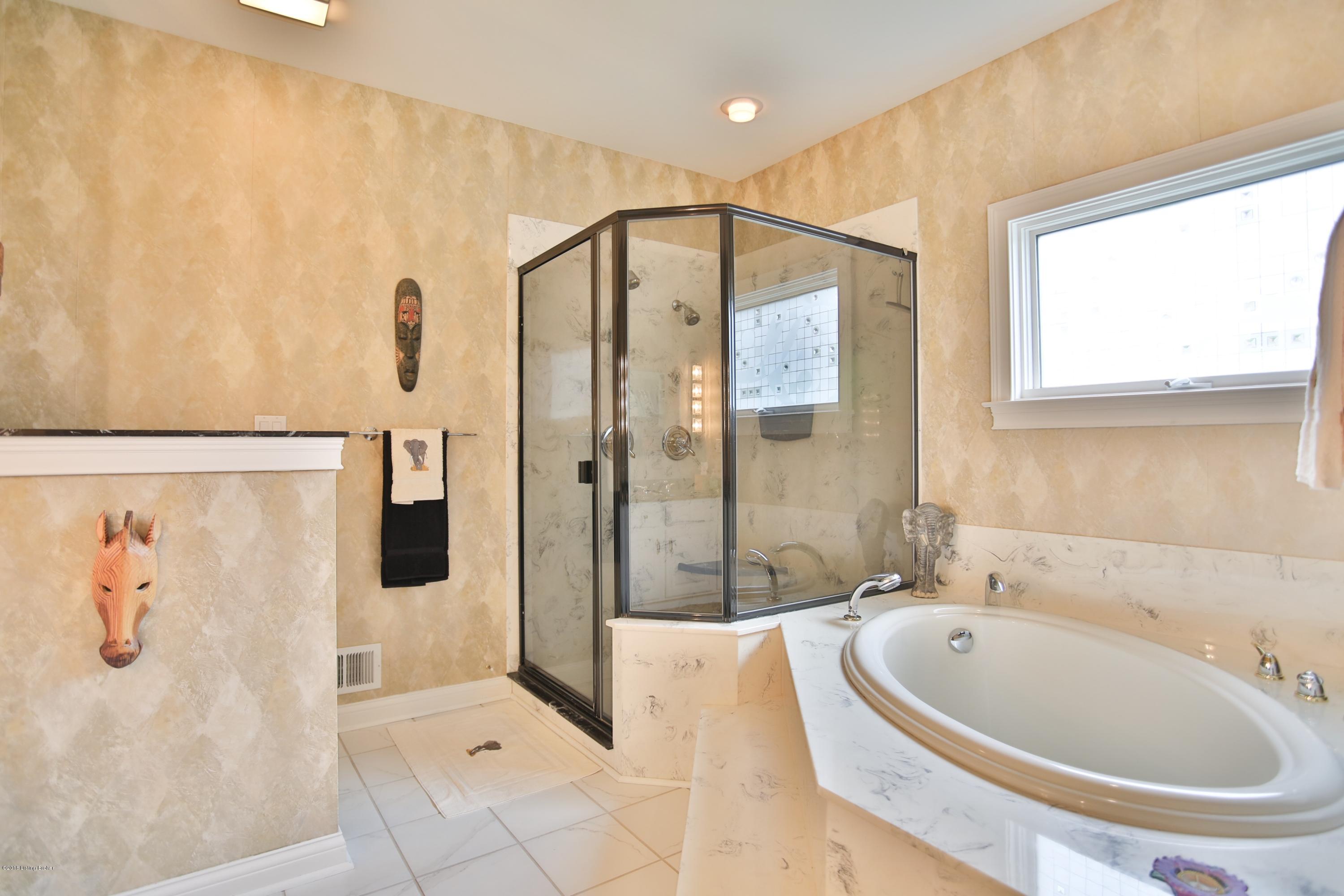 7602 Wolf Pen Ridge Court Prospect, KY 40059 - Photo 21 of 31 4E0A4489