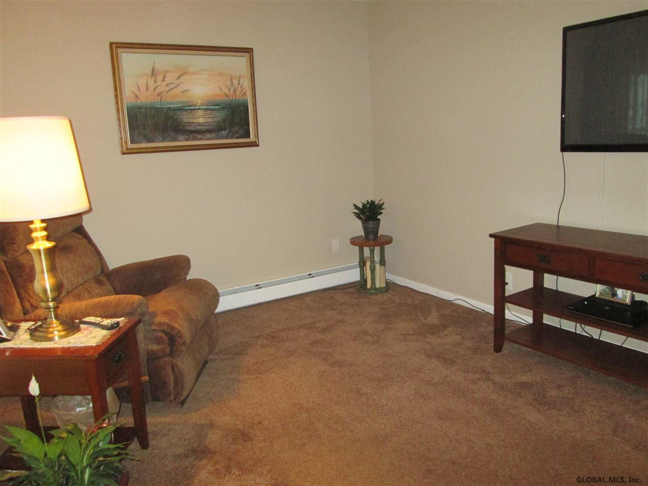 392 Rynex Corners Road Rotterdam, NY 12306 - Photo 5 of 25 Photo 5