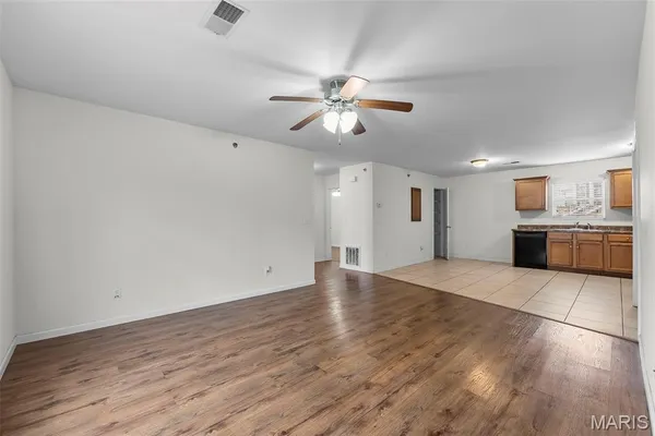 $1,925,000 | 3 Village Drive, Cape Girardeau, MO 63701