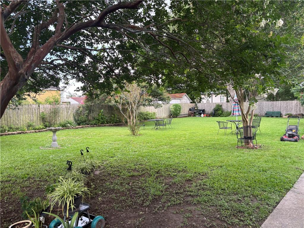 5418 St Roch Avenue New Orleans, LA 70122 - Photo 2 of 6