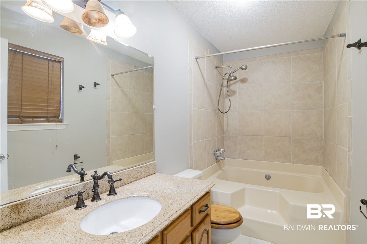 7021 Ching Lynch Road Mobile, AL 36618 - Photo 22 of 23