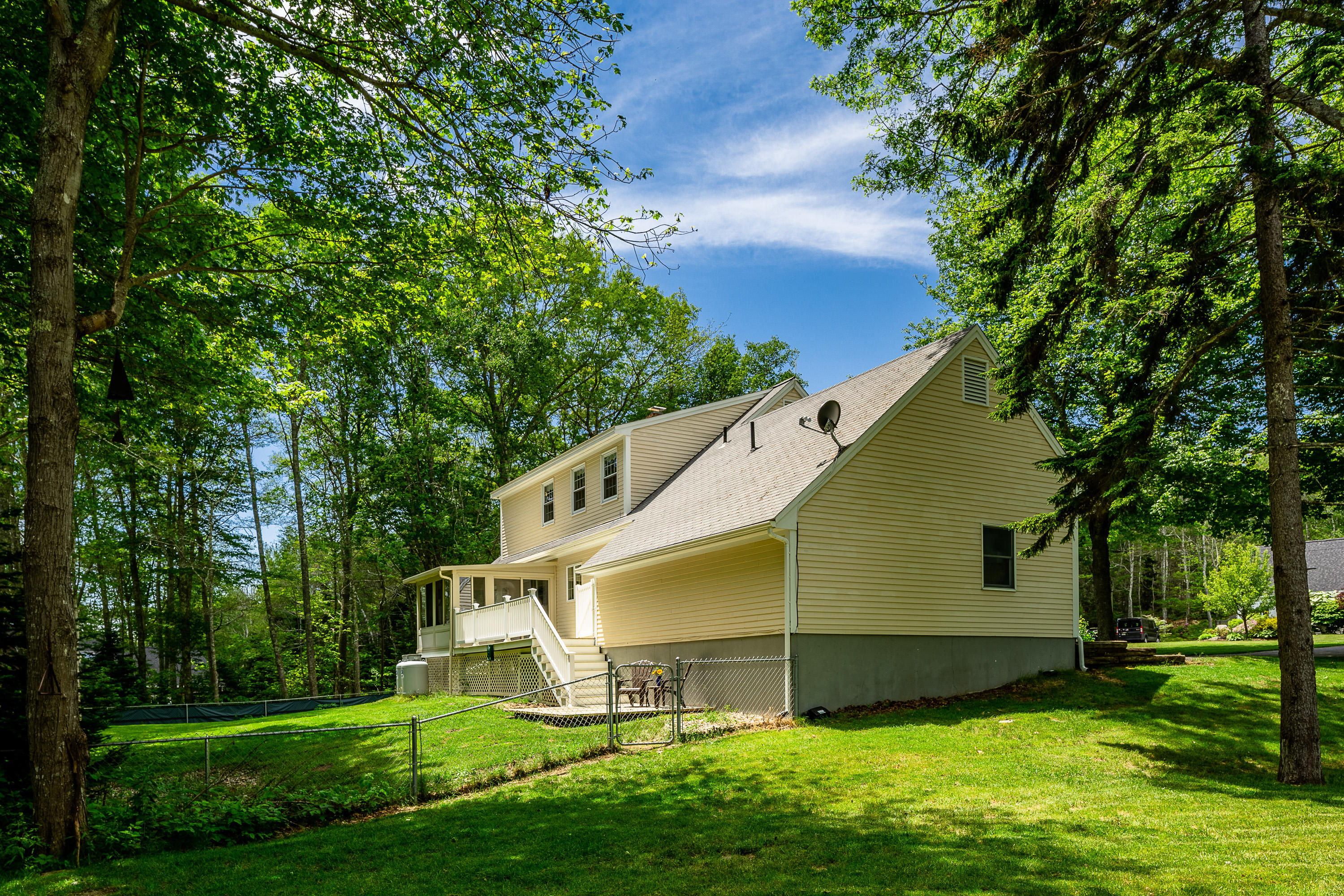 8 Yankees Way Boothbay, ME 04544 - Photo 8 of 40 8Yankee_12_S_print
