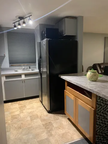 $2,000 | 8 Plaza Village Road, Unit 8B, Plymouth, NH 03264