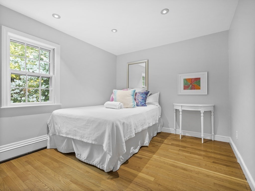 19 Colgate Road Wellesley, MA 02482 - Photo 10 of 18