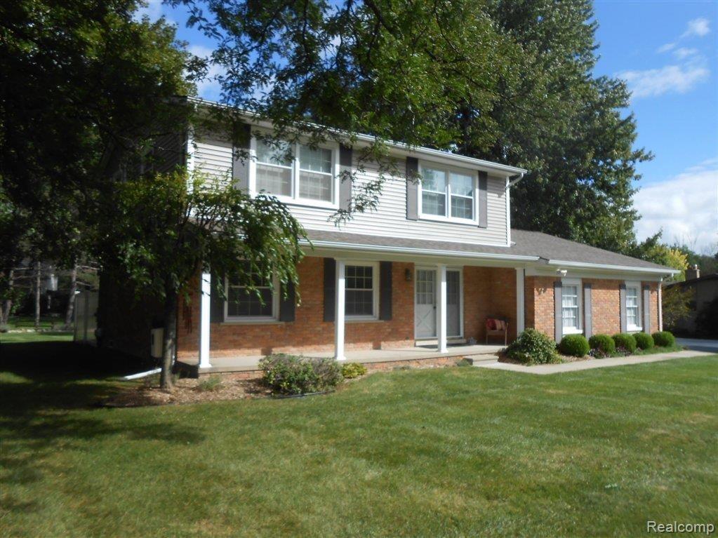 5779 Beechview Drive Rochester, MI 48306 - Photo 2 of 25 Front - View 2.JPG