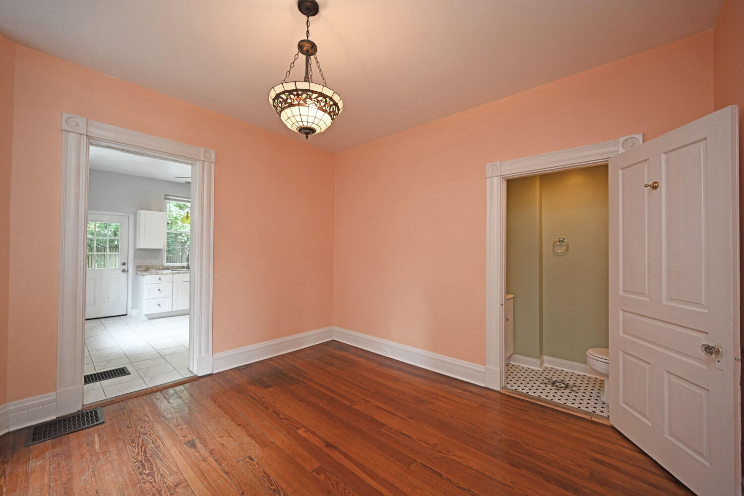 211 East 18th Street Covington, KY 41014 - Photo 13 of 35 211e18th_13