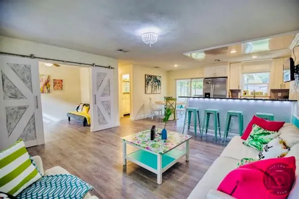 $2,600 | 4929 Brookmeade Drive, Sarasota, FL 34232