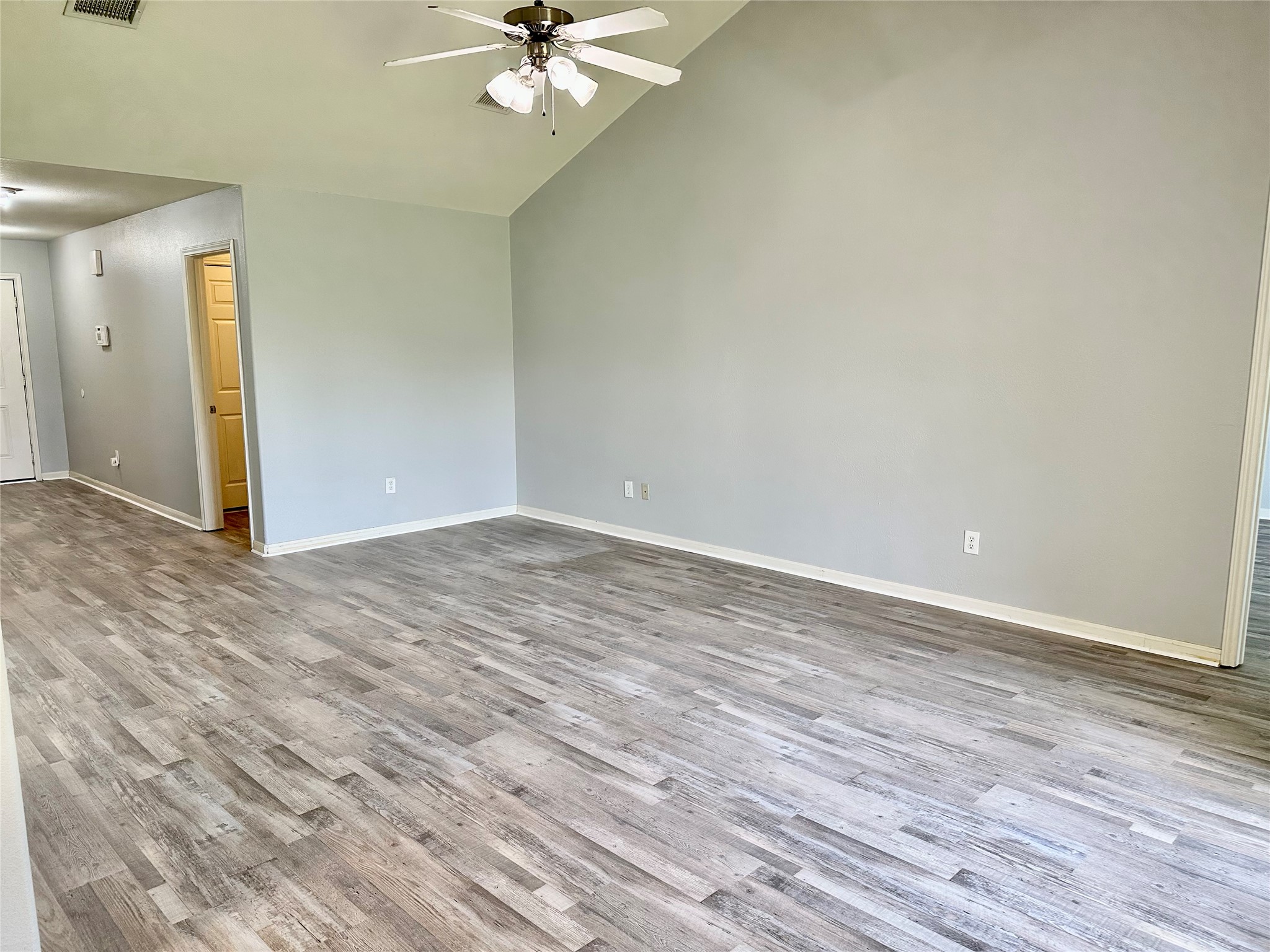 29006 Trinity River Drive Spring, TX 77386 - Photo 4 of 15