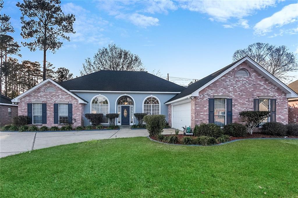 2009 West Ridge Drive Mandeville, LA 70448 - Photo 1 of 17 Gallery Image 1