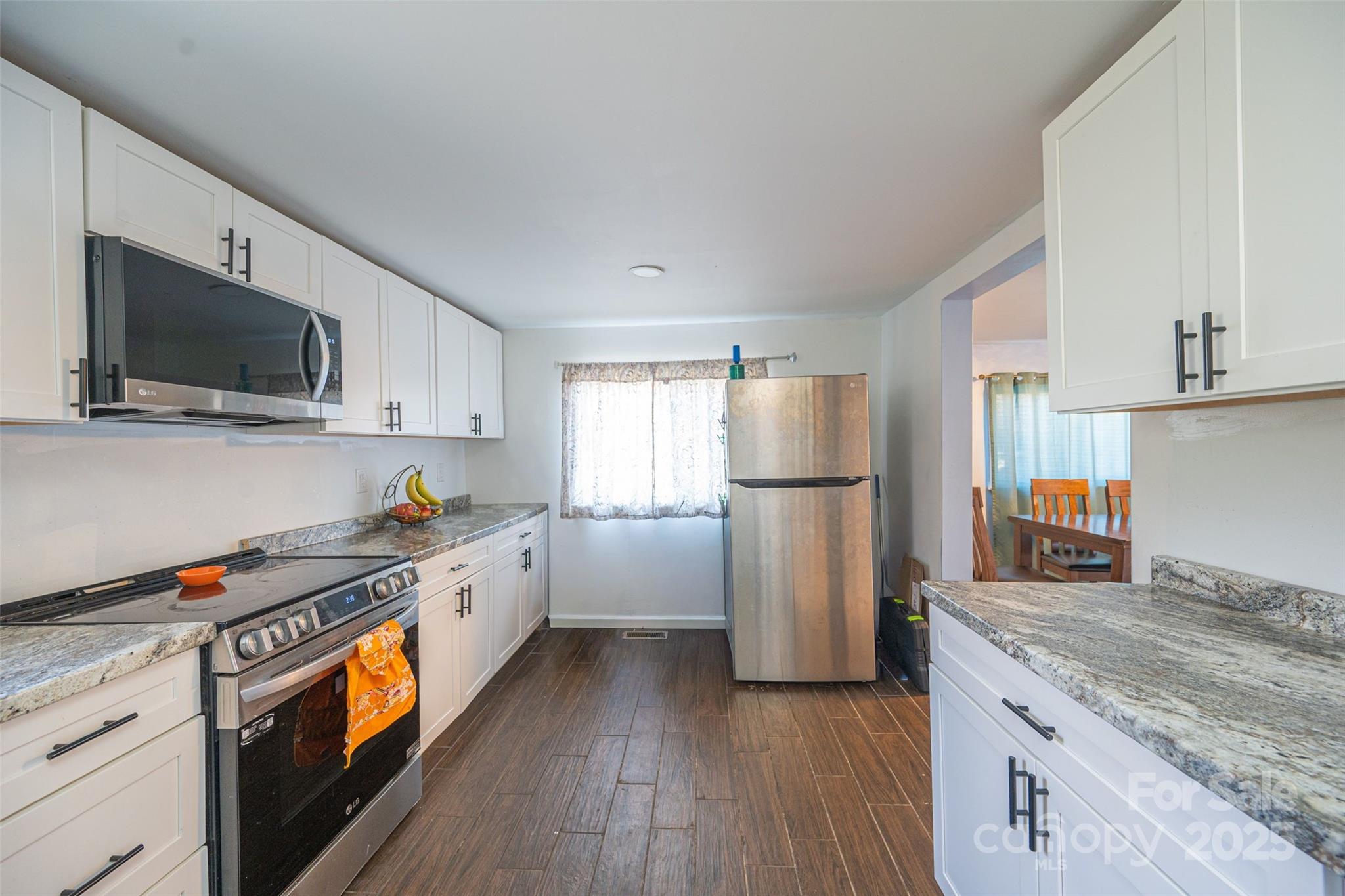 129 Lakeview Drive Blacksburg, SC 29702 - Photo 5 of 13