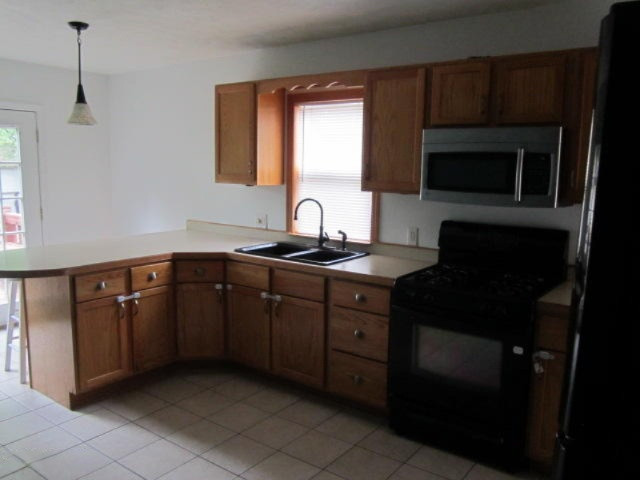 583 Upton Avenue 006