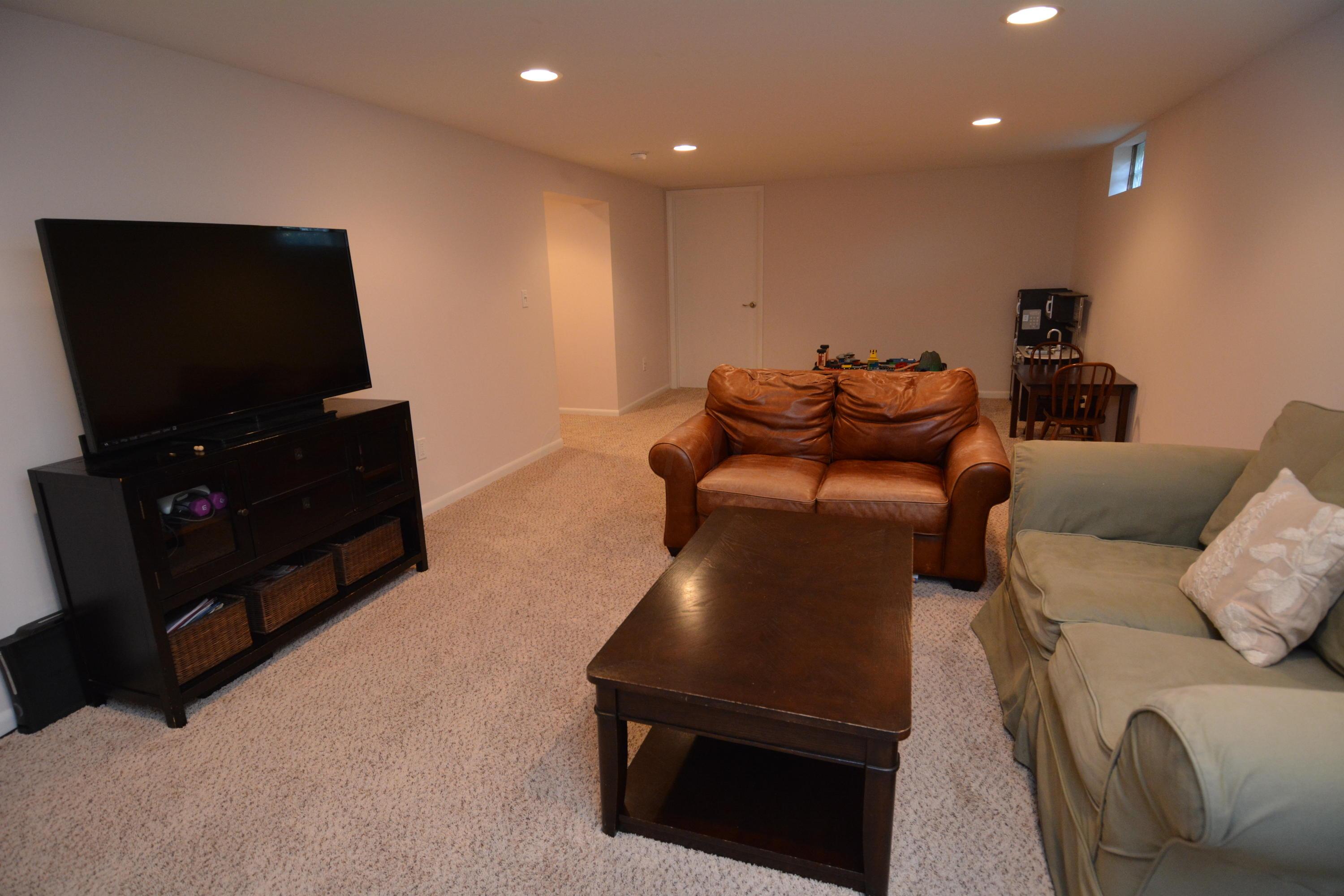 6079 Freeman Road Westerville, OH 43082 - Photo 23 of 32 Gallery Image 23
