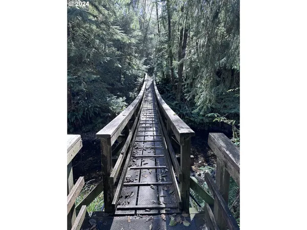 $950,000 | Undisclosed Address, Arch Cape, OR 97102