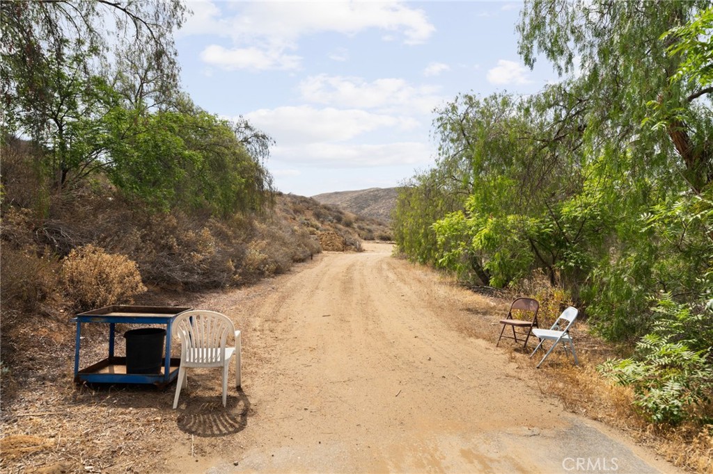 23900 Fellows Way Perris, CA 92570 - Photo 33 of 63 a view of outdoor space and yard