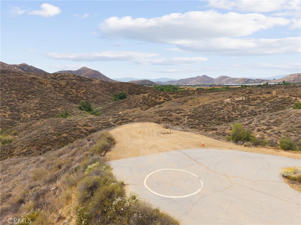 23900 Fellows Way Perris, CA 92570 - Photo 44 of 63 a view of lake and mountain