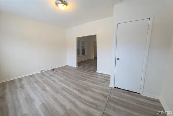 $1,200 | 177 Grote Street, Buffalo, NY 14207