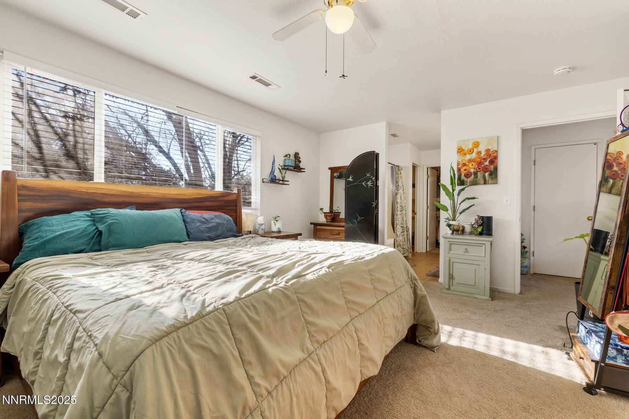 4086 Sycamore Way, Unit 4086 SYCAMORE WAY RENO NV 89502 Reno, NV 89502 - Photo 11 of 22 _6M28605