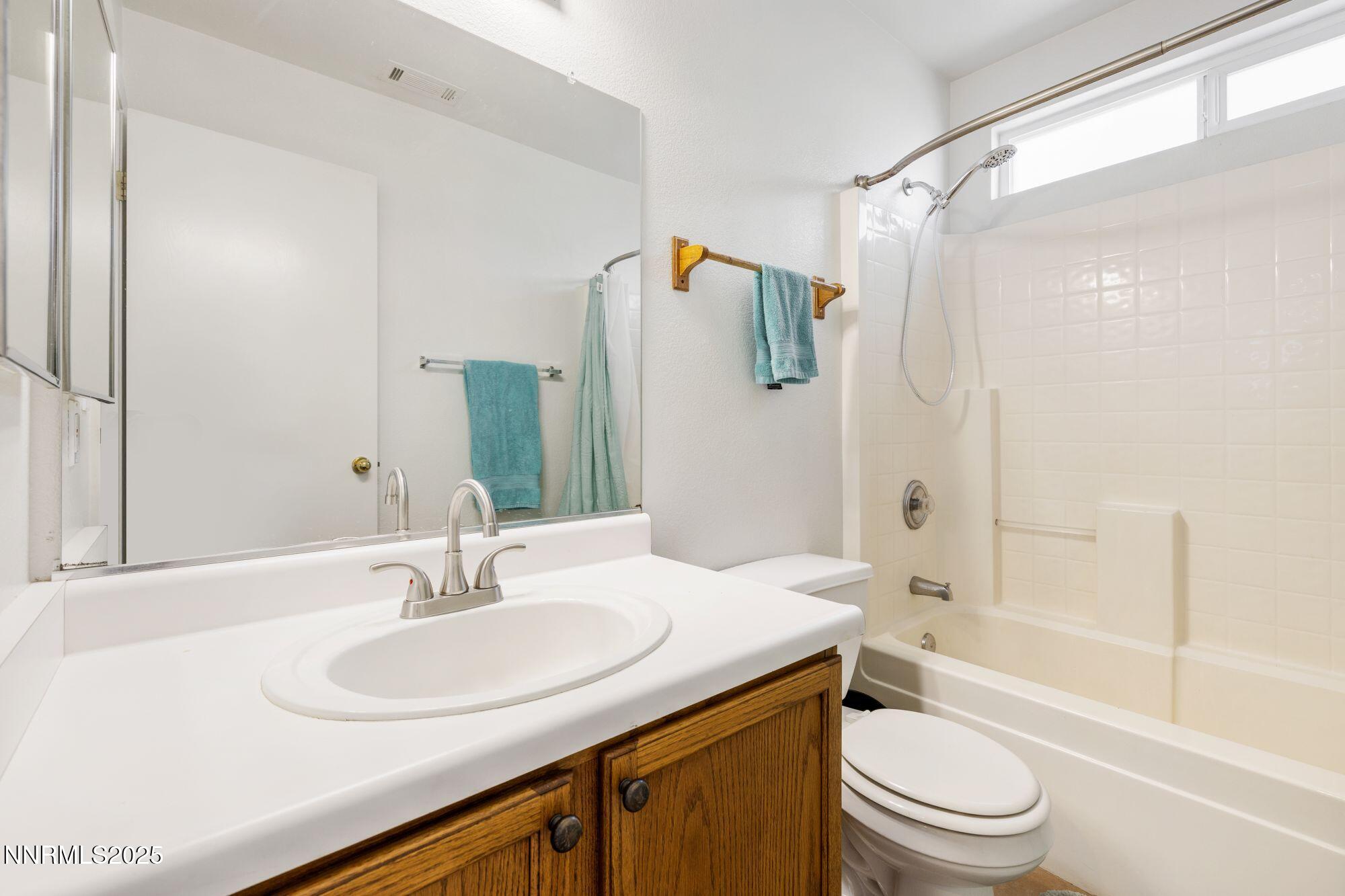 4086 Sycamore Way, Unit 4086 SYCAMORE WAY RENO NV 89502 Reno, NV 89502 - Photo 18 of 22 _6M28635