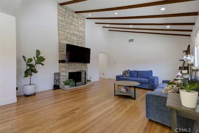 $5,750 | 10550 Johanna Avenue, Shadow Hills, CA 91040