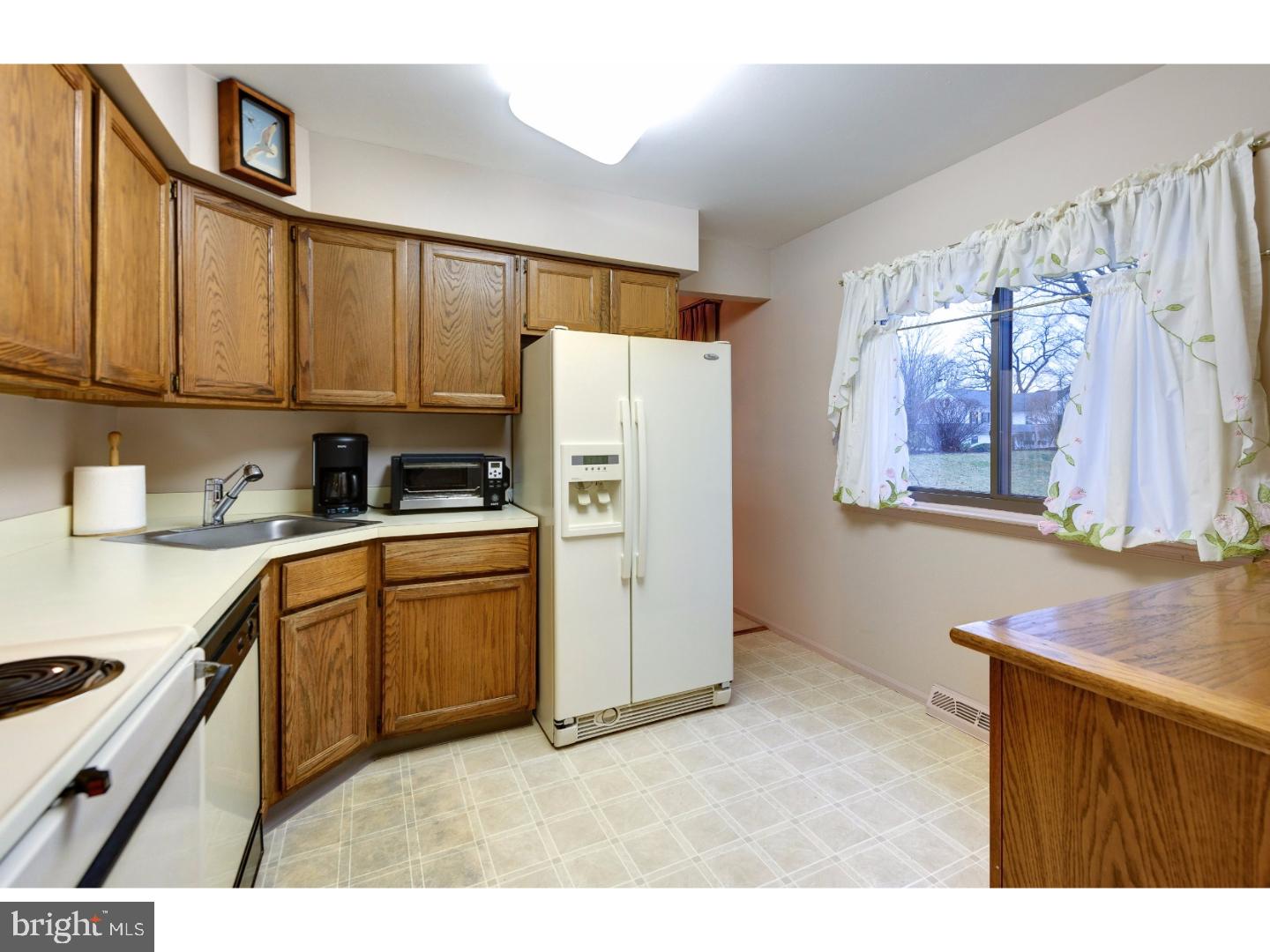206 Hanover Court Chesterbrook, PA 19087 - Photo 10 of 22 Gallery Image 10