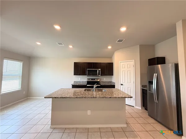 $1,625 | 4902 Vivien Street, Killeen, TX 76549