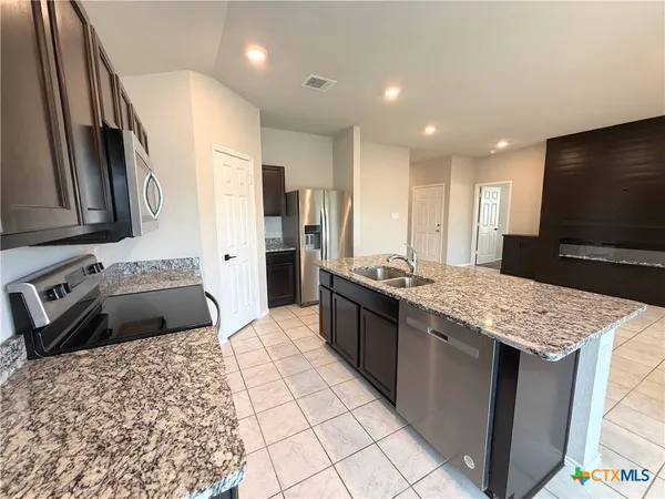 $1,625 | 4902 Vivien Street, Killeen, TX 76549