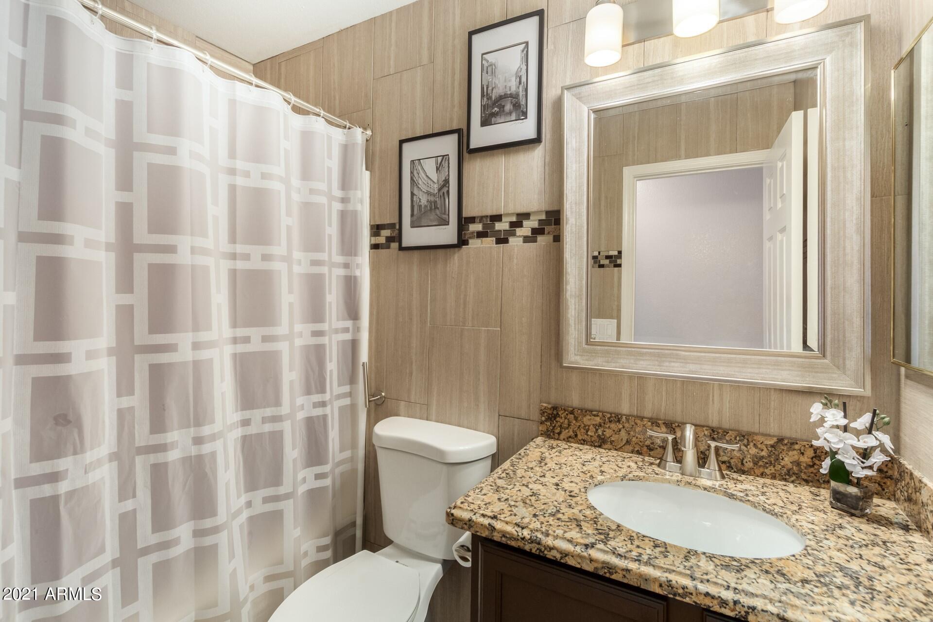 2018 East Wagoner Road Phoenix, AZ 85022 - Photo 15 of 23 BATHROOM 2