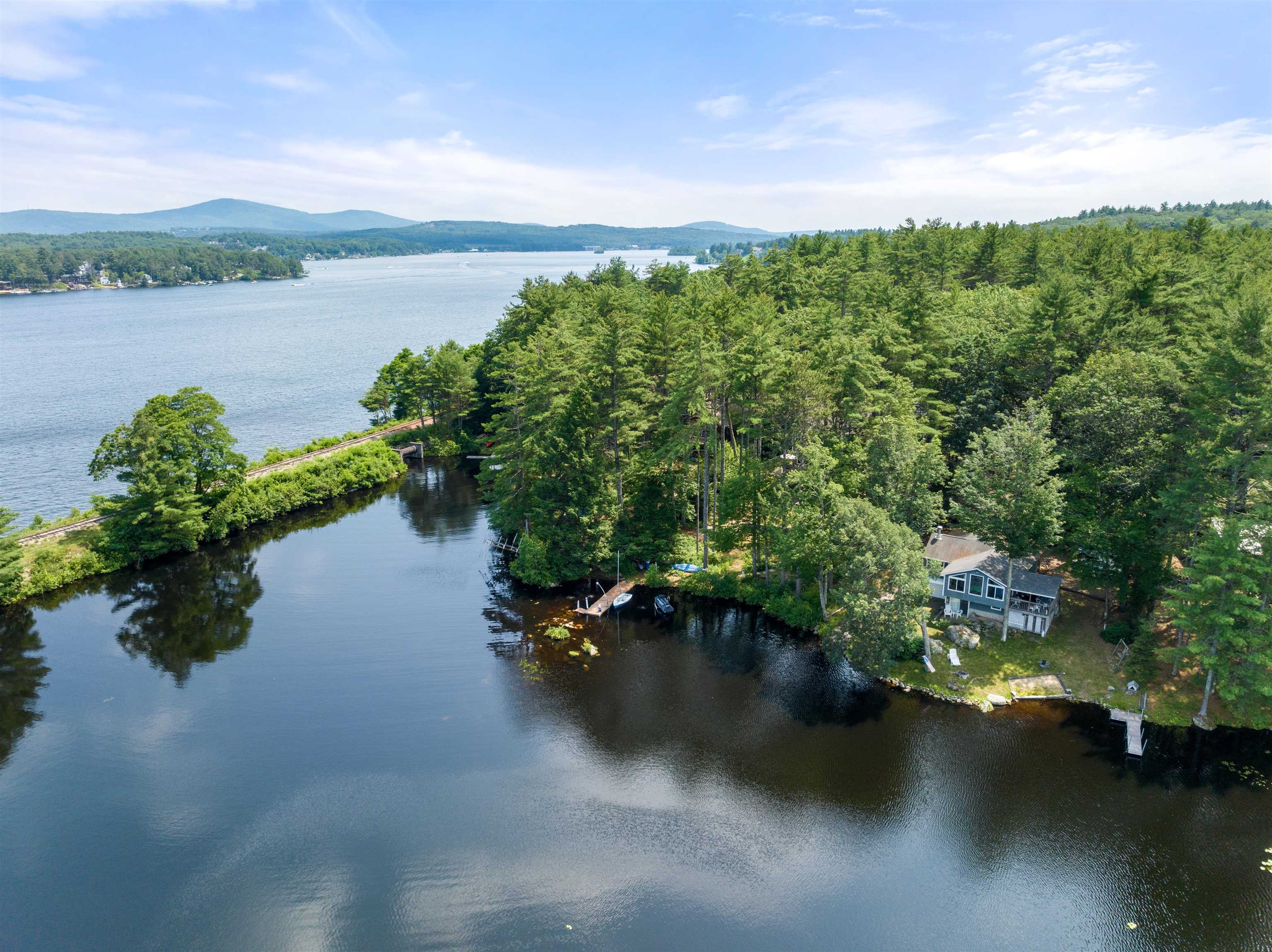174 Hillcroft Road Laconia, NH 03246 - Photo 1 of 38 Gallery Image 1
