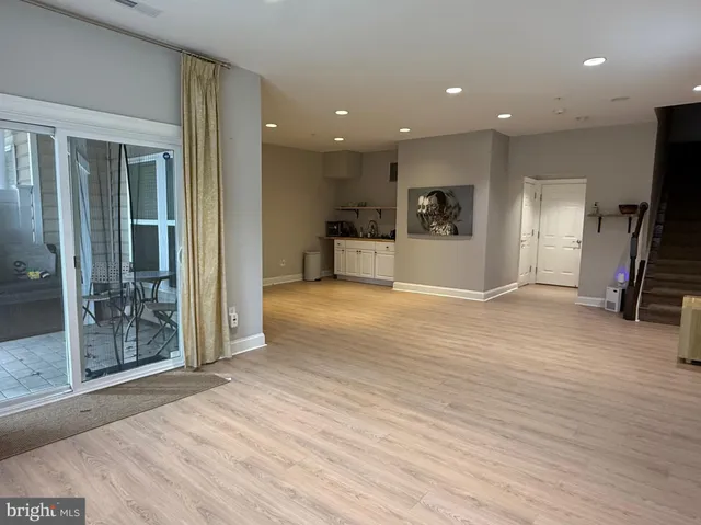 $1,550 | 15723 Quince Trace Terrace, Gaithersburg, MD 20878