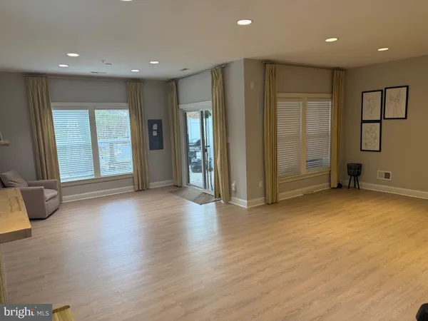 $1,550 | 15723 Quince Trace Terrace, Gaithersburg, MD 20878