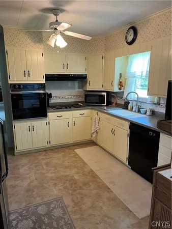 $289,900 | 7 Roberts Street, Adams, NY 13605