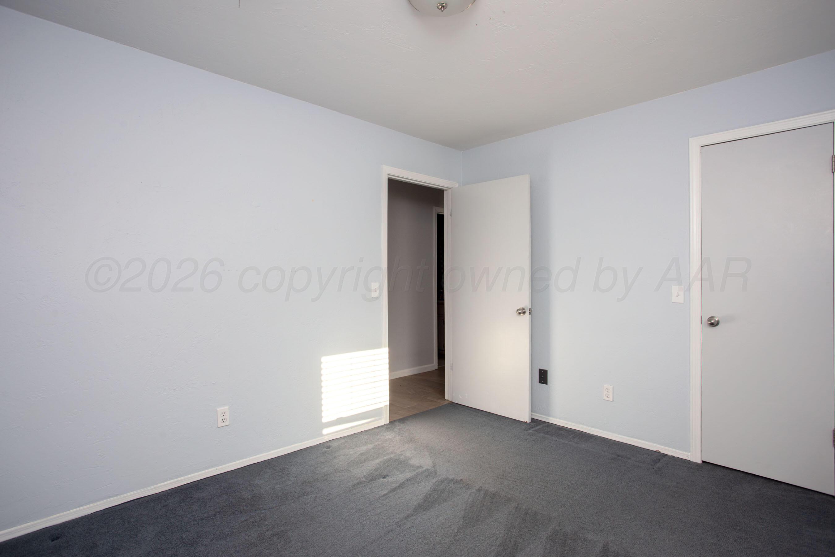 5715 South Milam Street Amarillo, TX 79110 - Photo 23 of 35 BEDROOM