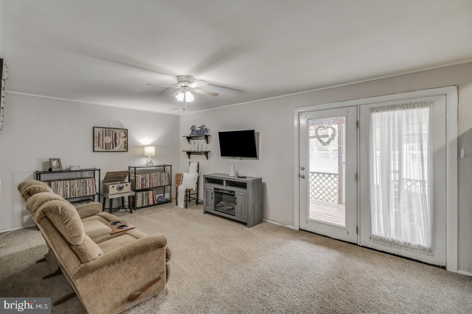 1301 Friar Road Newark, DE 19713 - Photo 12 of 24 Family Room-Access to Screened Porch and Back Yard