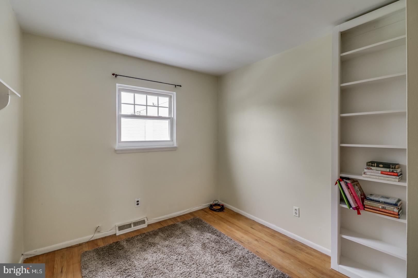 1301 Friar Road Newark, DE 19713 - Photo 20 of 24 Third Bedroom with Built In Shelves