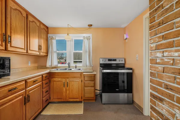 $239,900 | 326 9th Avenue South, Onalaska, WI 54650